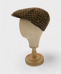 Panizza Peaked British wool cap, brown check