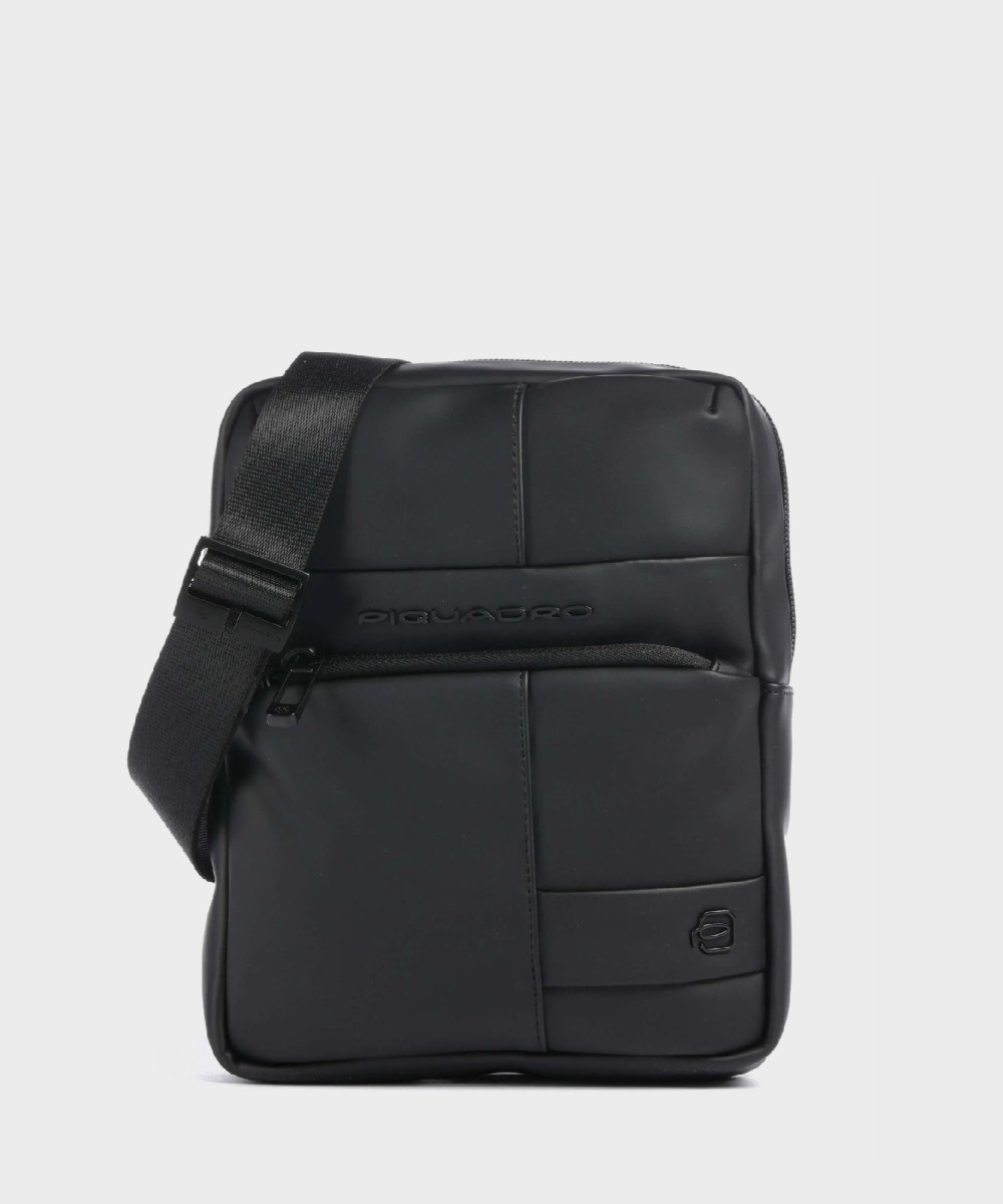 Piquadro Wollem rubber small shoulder bag, black