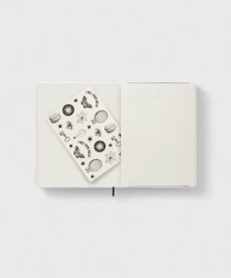 Moleskine For Lorenzo Petrantoni taccuino XL a righe, nero