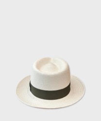 Panizza Panama hat in white straw, green band