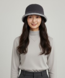 Catarzi Marmotta cappello cloche in lana fatto a mano, nero