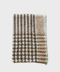 Andrea's 1947 Jules scarf, rust