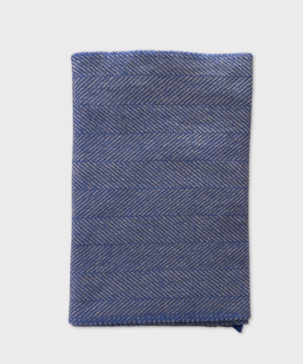 Andrea's 1947 Resca scarf, sailor biscuit