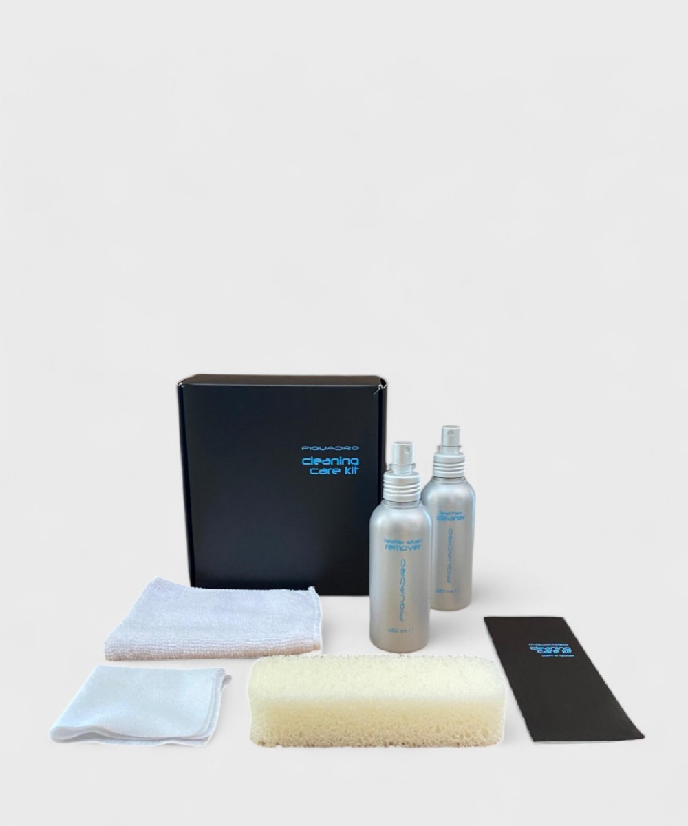 Piquadro kit prodotti per la cura e pulizia...