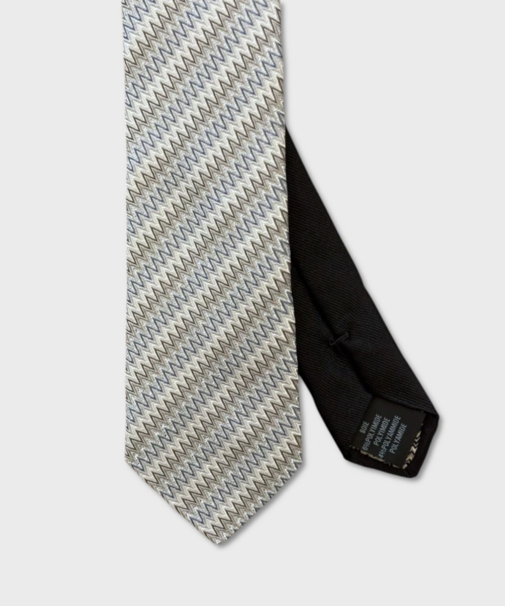 Missoni three-fold zigzag silk tie with white...