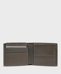 Piquadro W136 wallet with coin purse and 3 cc slots in green leather
