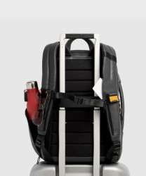 Piquadro Russel zaino da viaggio porta pc 15,6" in pelle nero