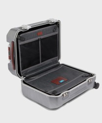 Piquadro PQLM trolley cabina a 4 ruote in policarbonato e pelle nero e cuoio con pannello porta PC 14 pollici